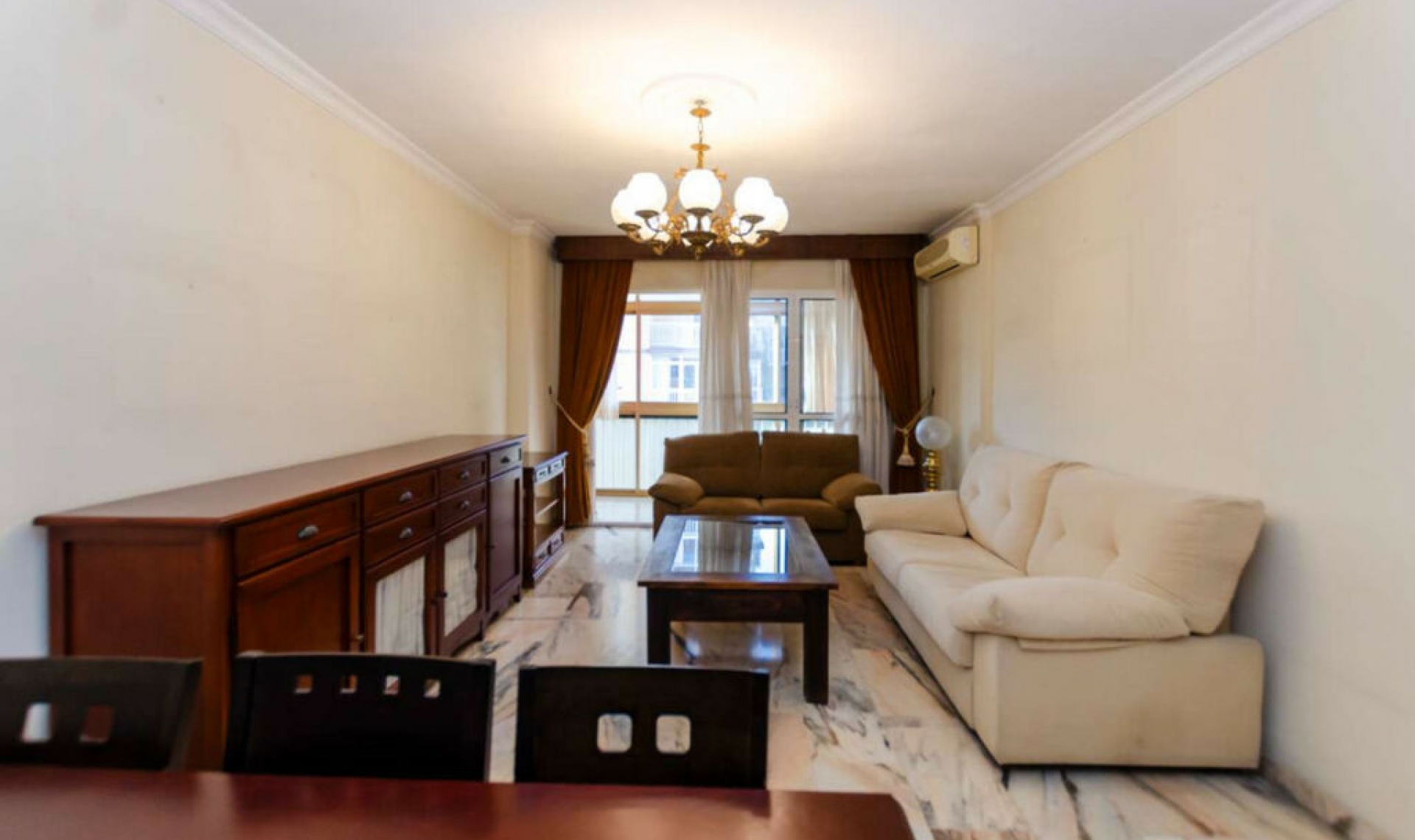 Resale - Apartment -
Málaga Centro