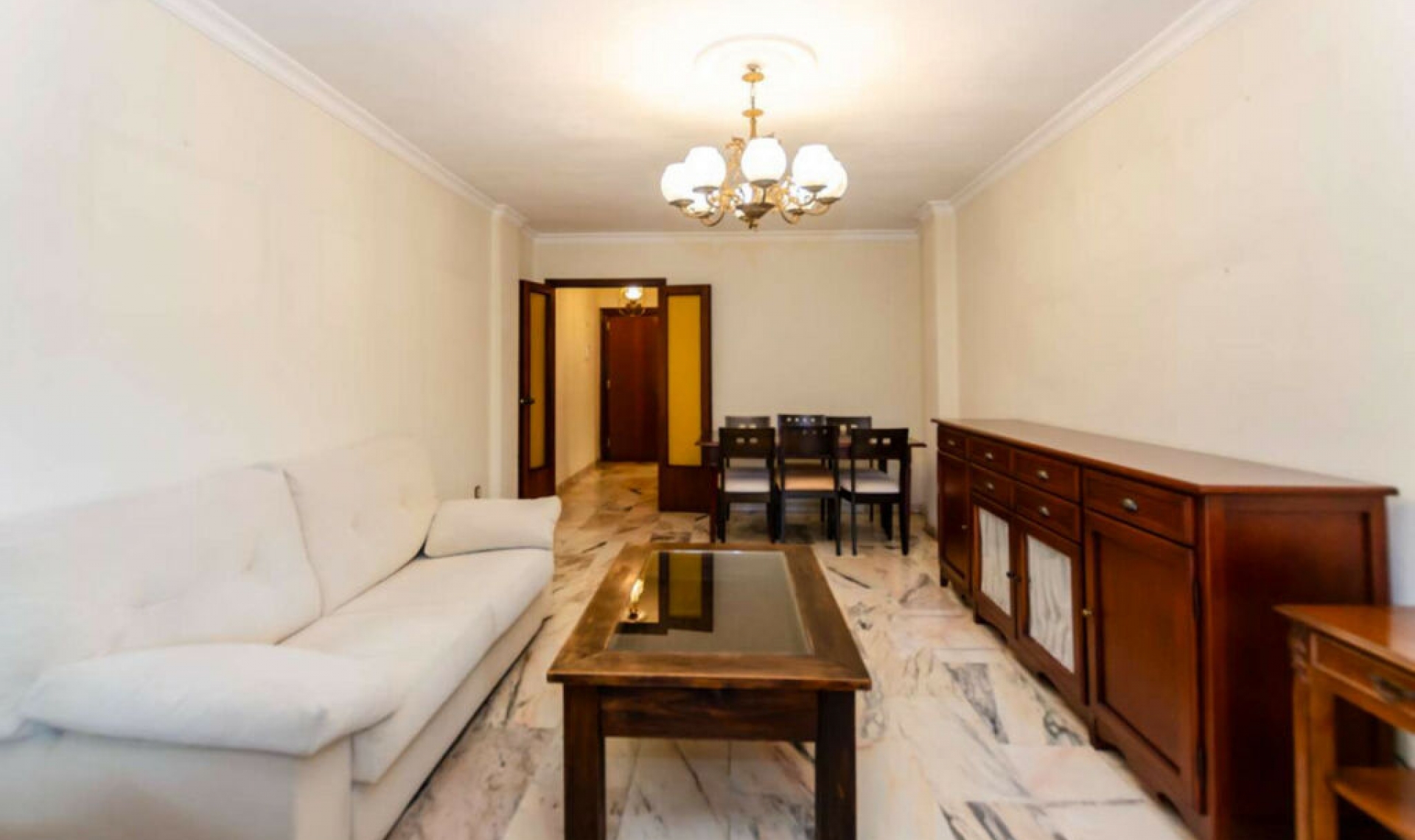 Resale - Apartment -
Málaga Centro