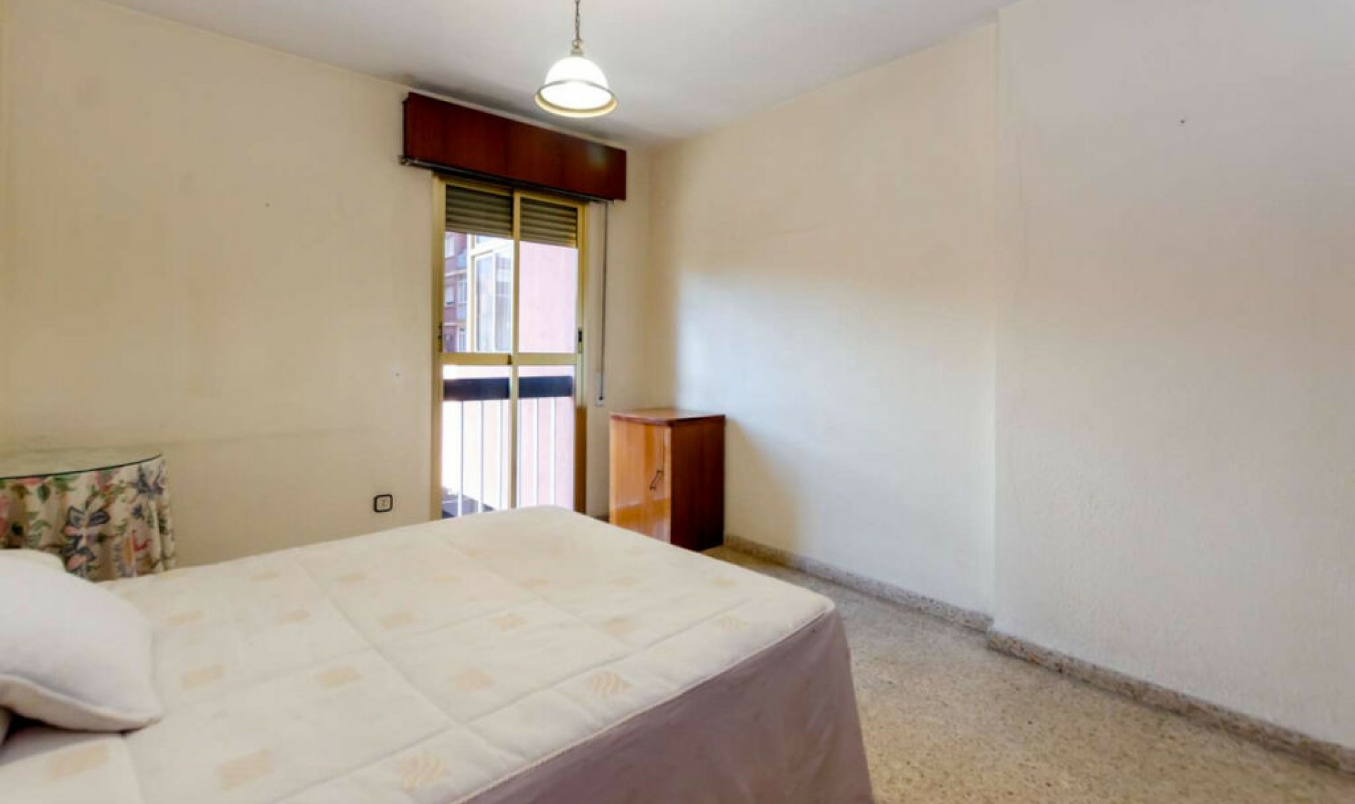 Resale - Apartment -
Málaga Centro