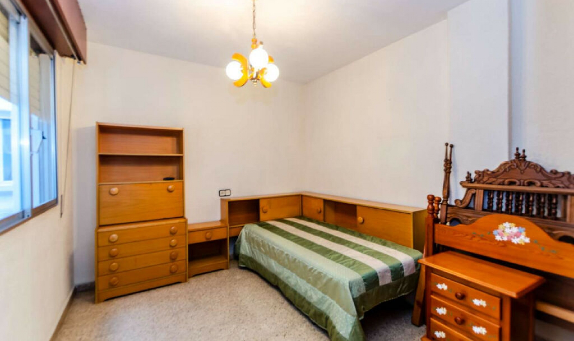 Resale - Apartment -
Málaga Centro