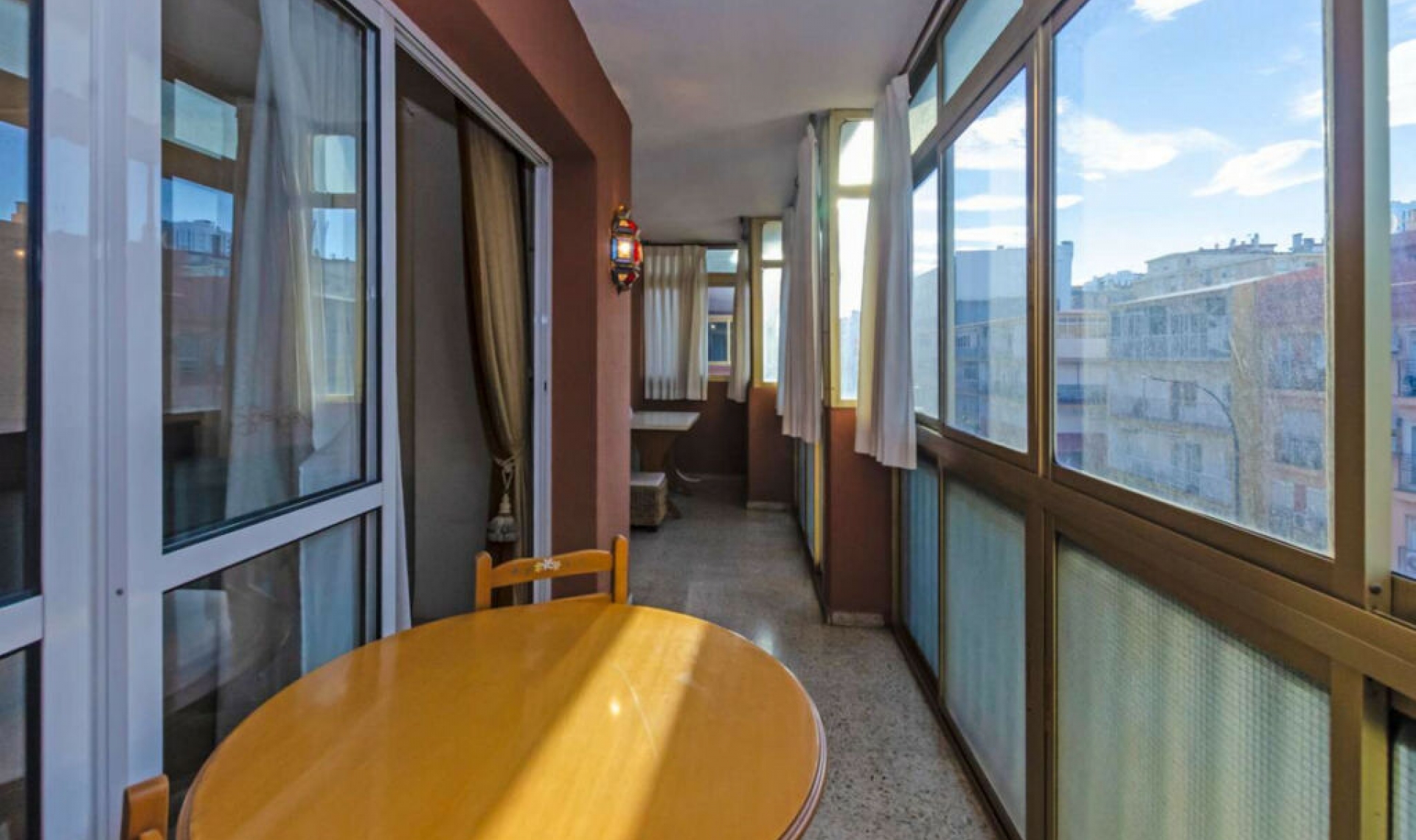 Resale - Apartment -
Málaga Centro