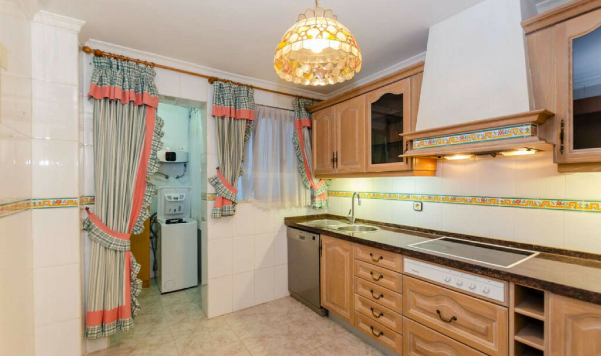 Resale - Apartment -
Málaga Centro
