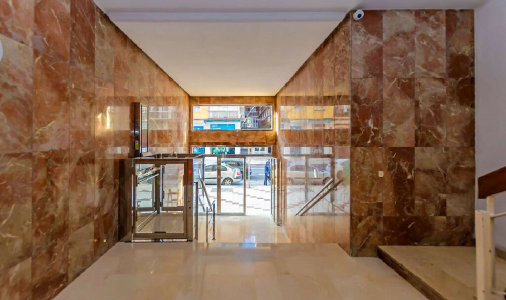 Resale - Apartment -
Málaga Centro