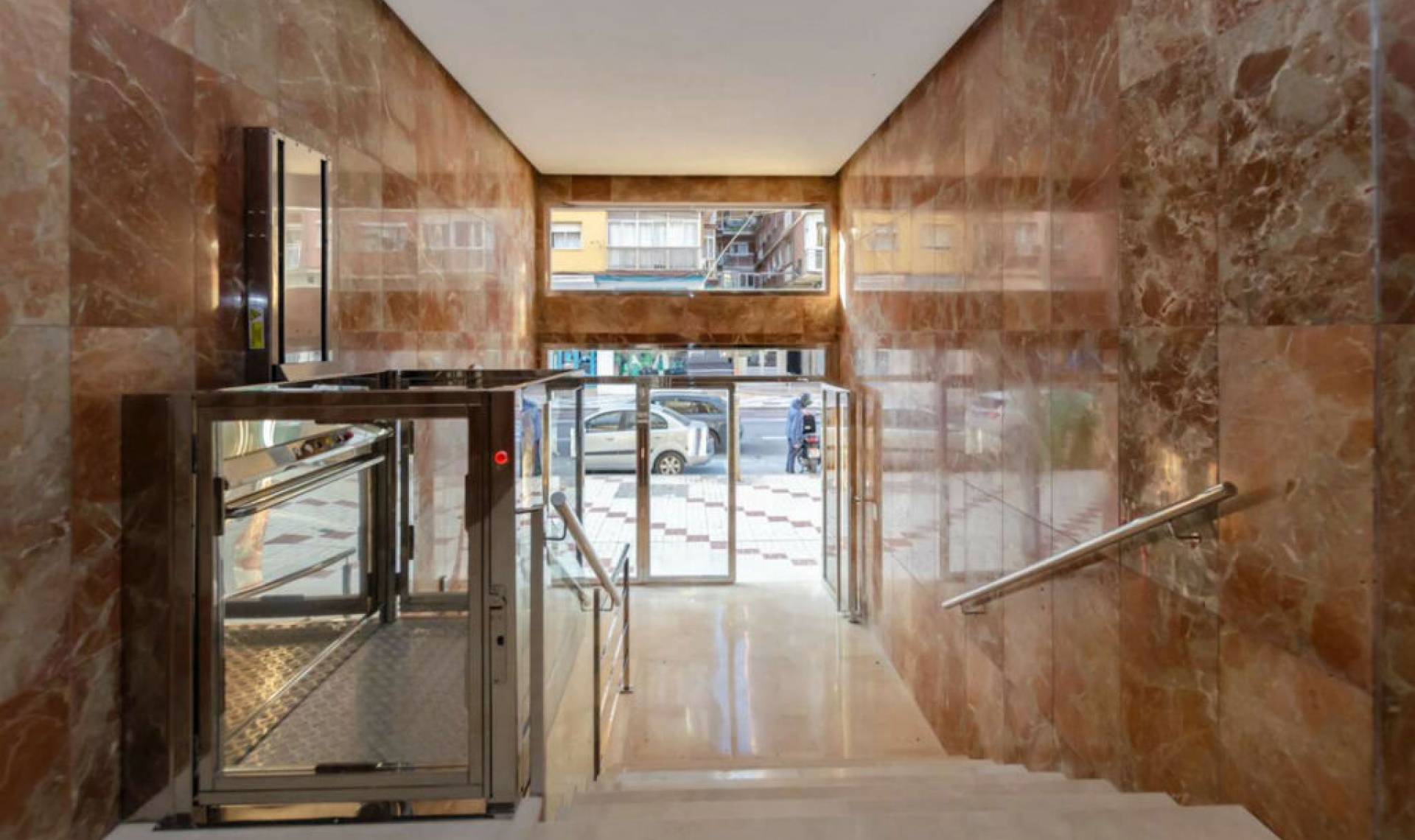 Resale - Apartment -
Málaga Centro