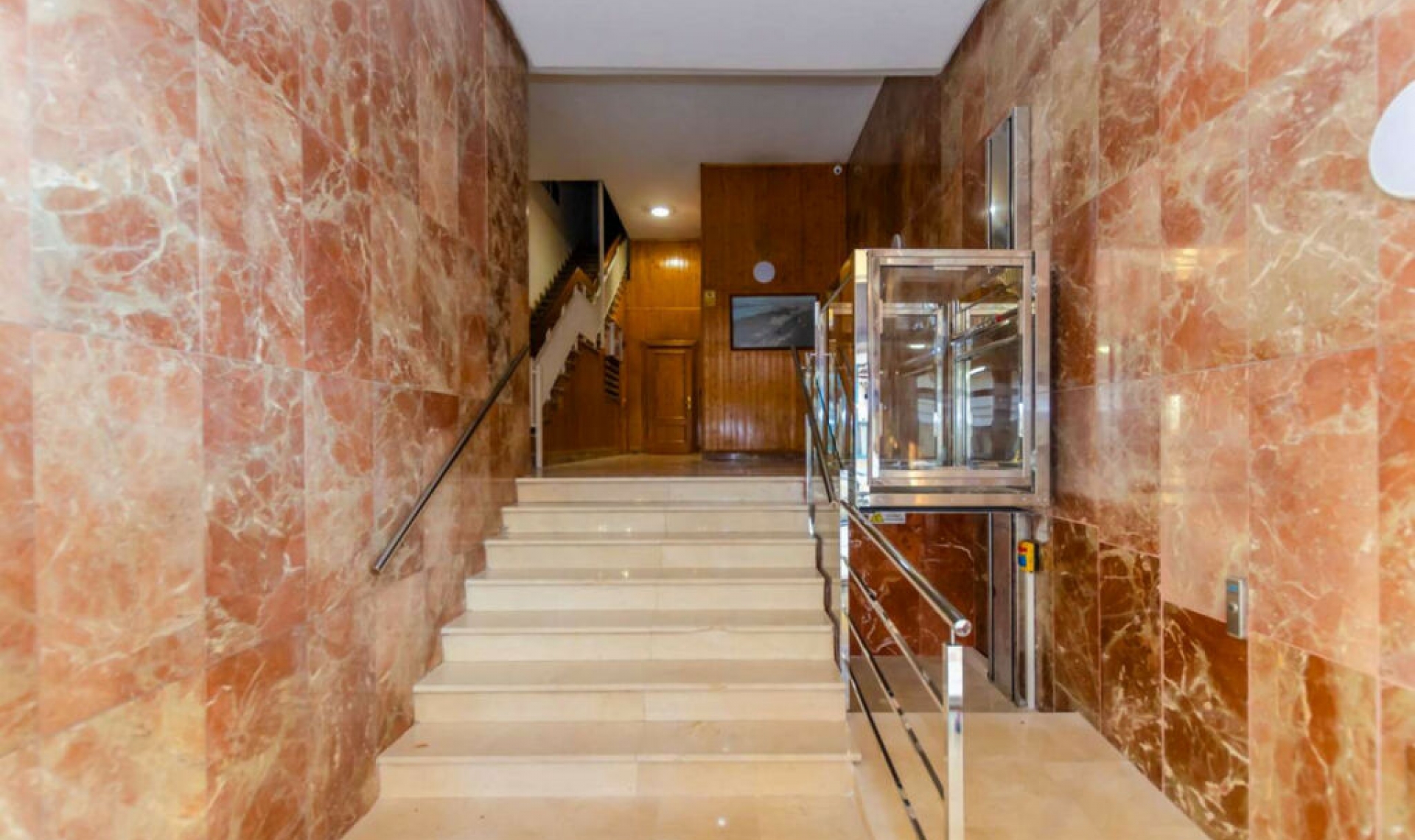 Resale - Apartment -
Málaga Centro