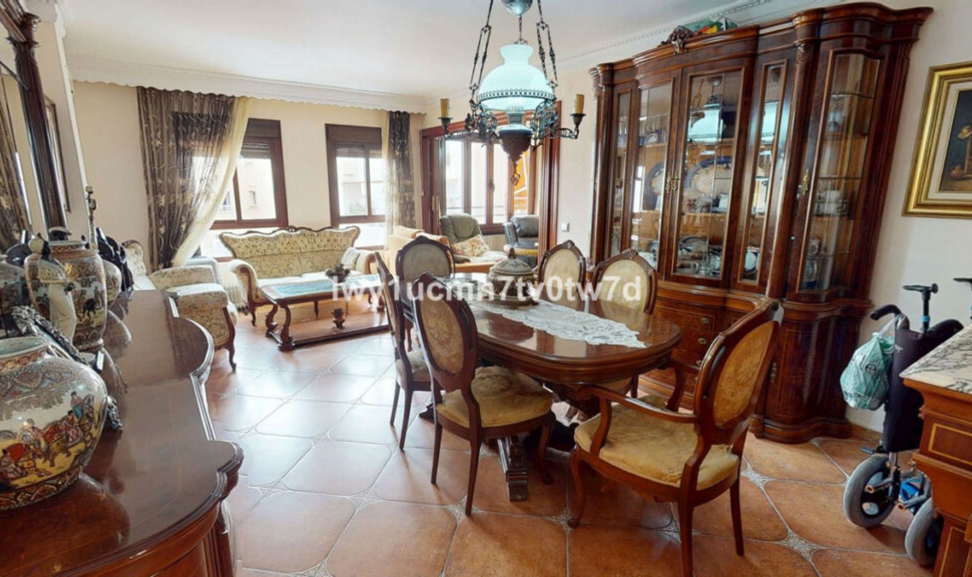 Resale - Apartment -
Málaga Centro