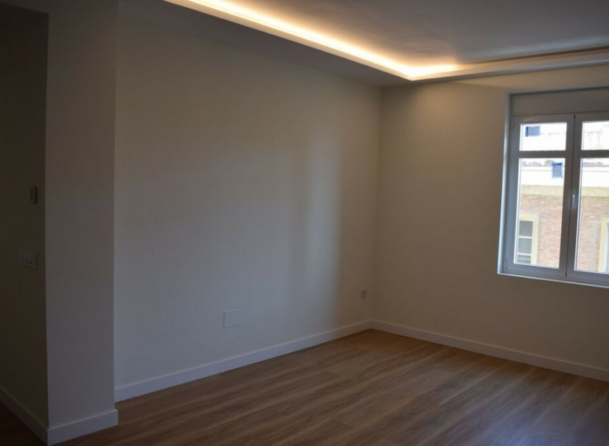 Resale - Apartment -
Málaga Centro