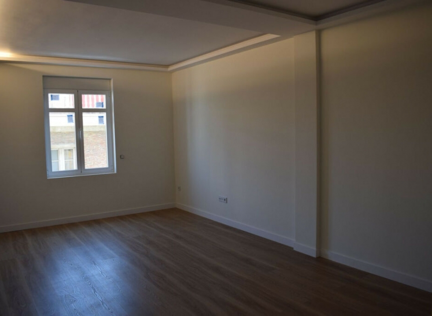 Resale - Apartment -
Málaga Centro