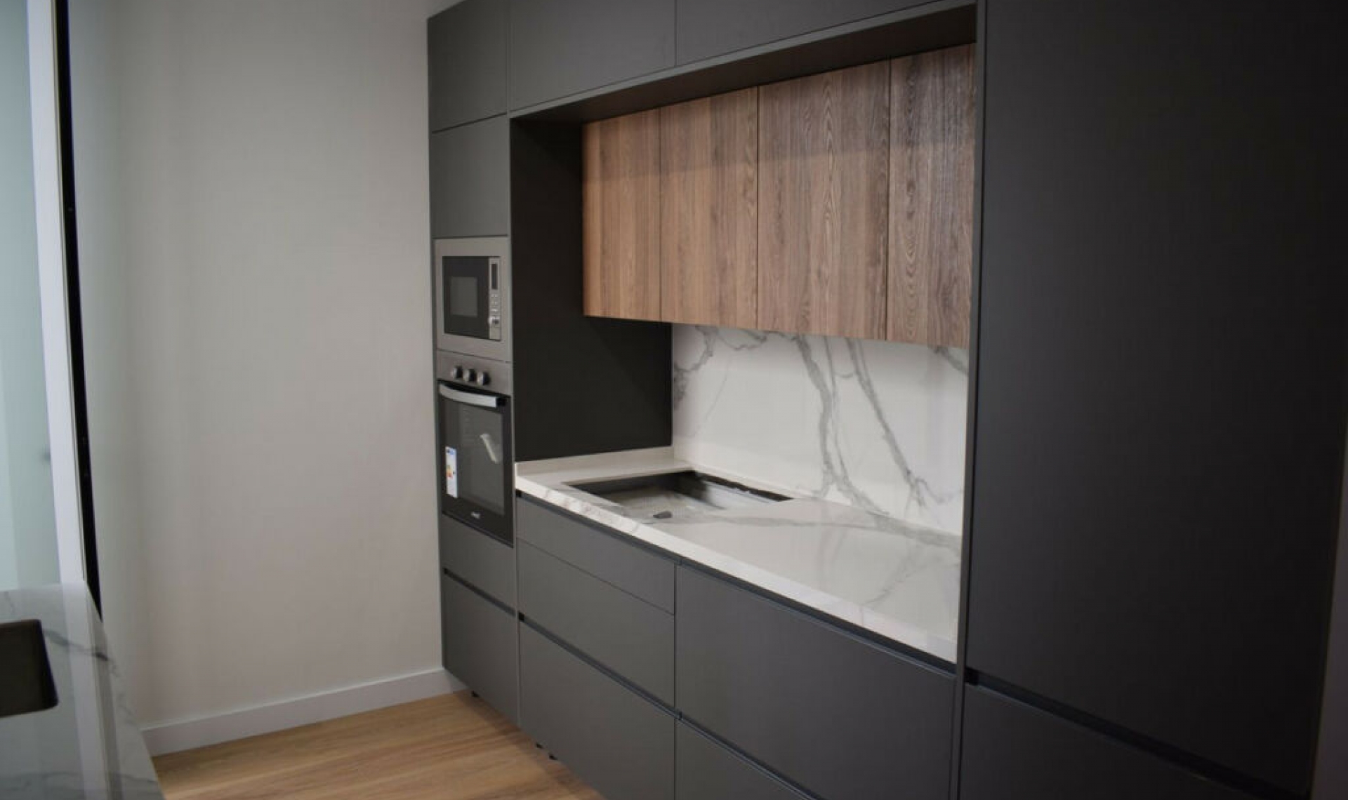 Resale - Apartment -
Málaga Centro