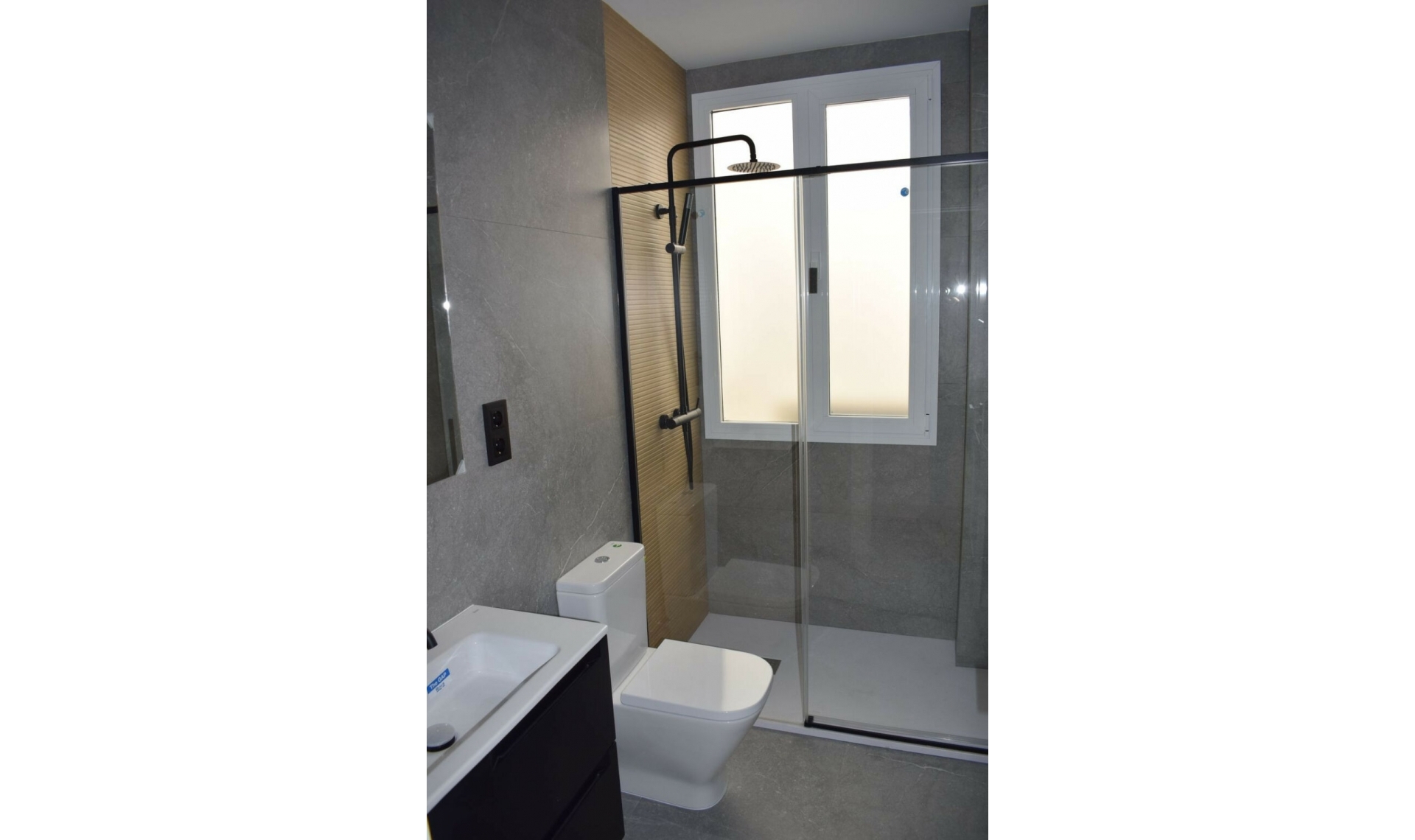 Resale - Apartment -
Málaga Centro