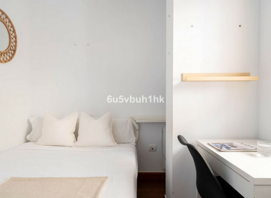 Resale - Apartment -
Málaga Centro