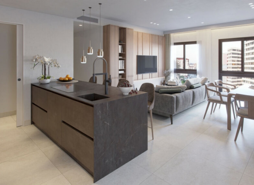 Resale - Apartment -
Málaga Centro