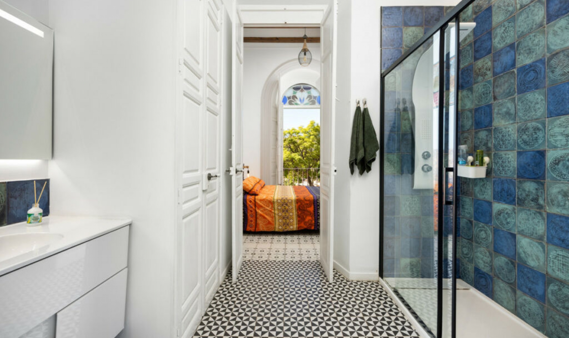 Resale - Apartment -
Málaga Centro