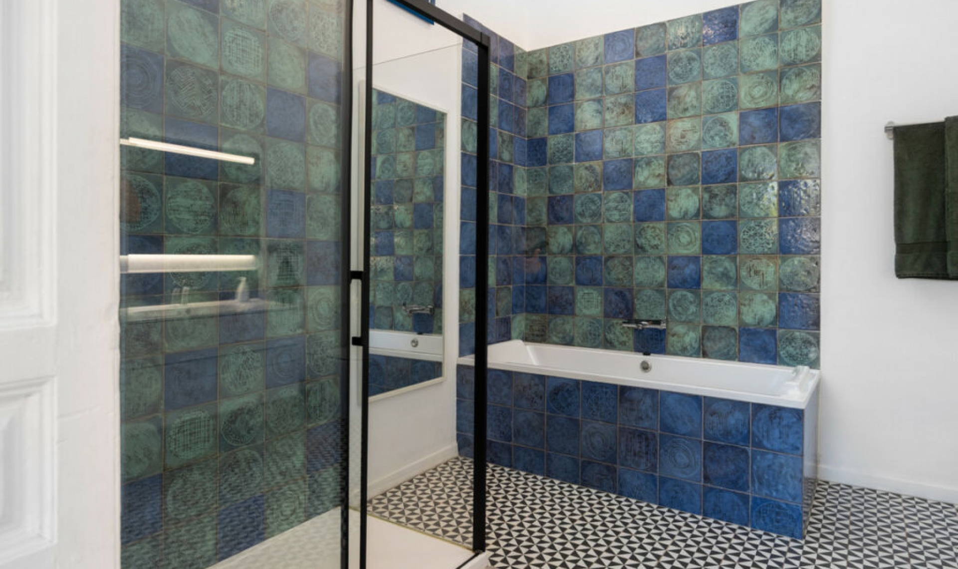 Resale - Apartment -
Málaga Centro