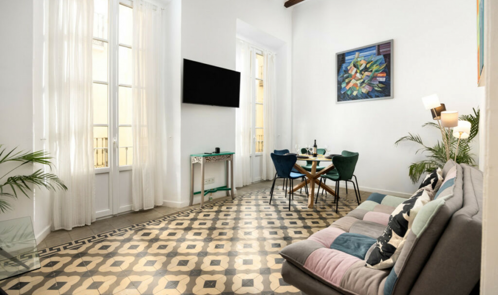 Resale - Apartment -
Málaga Centro