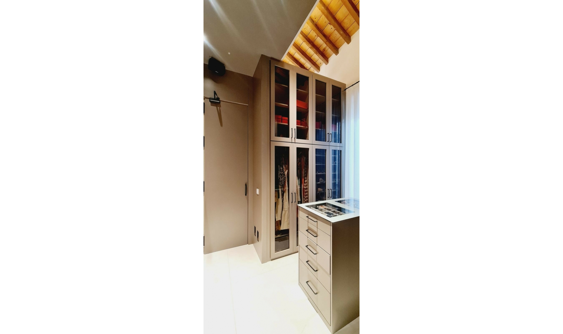 Resale - Apartment -
Málaga Centro