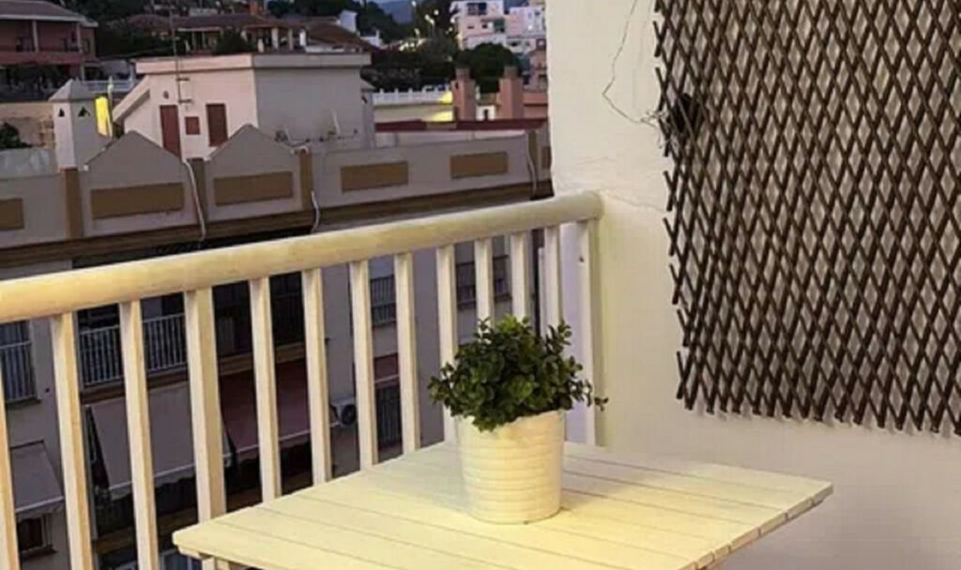 Resale - Apartment -
Málaga Este