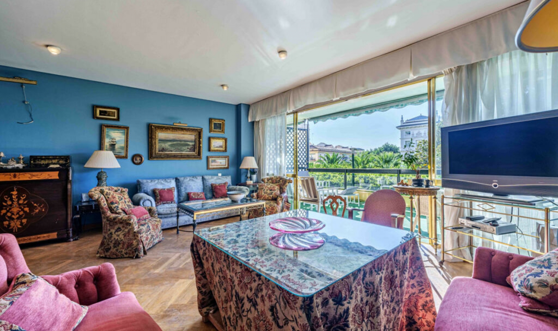 Resale - Apartment -
Málaga