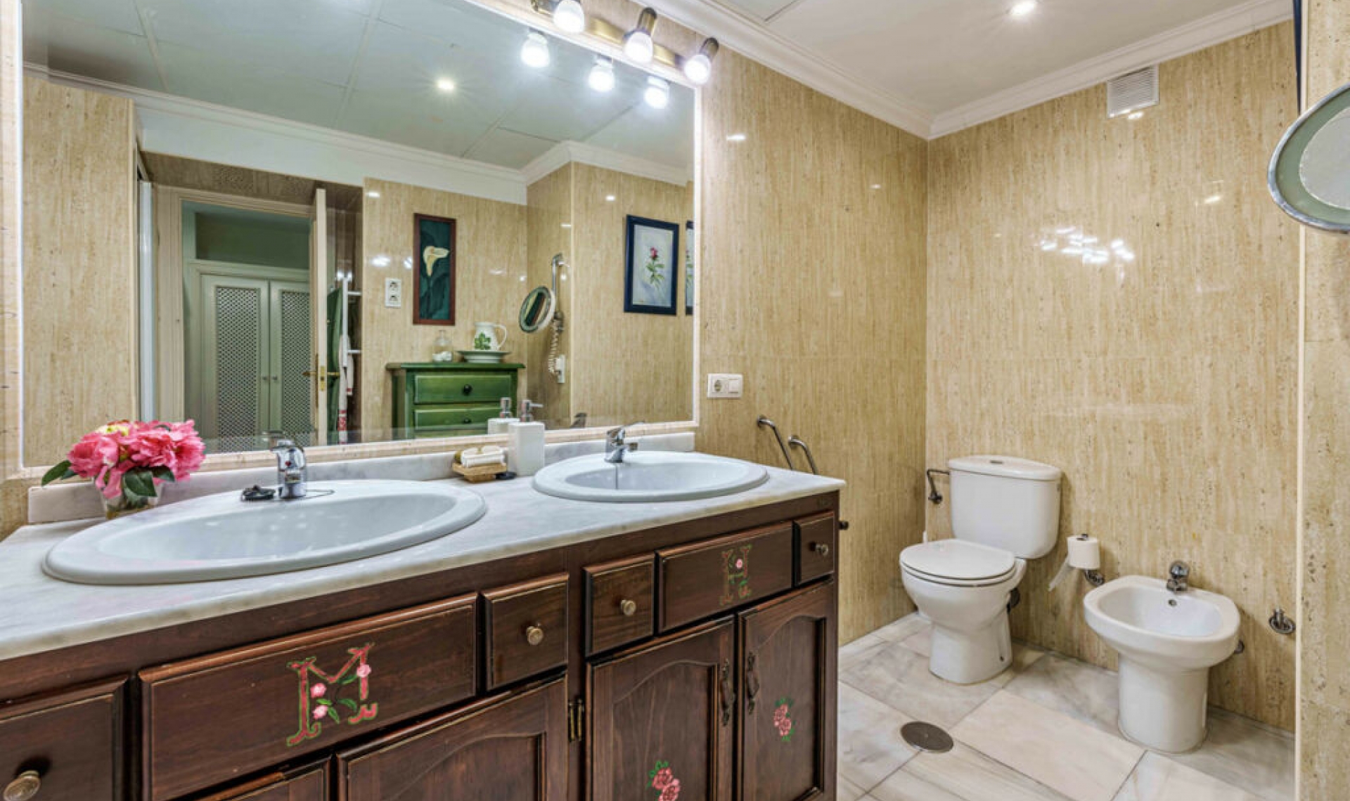 Resale - Apartment -
Málaga