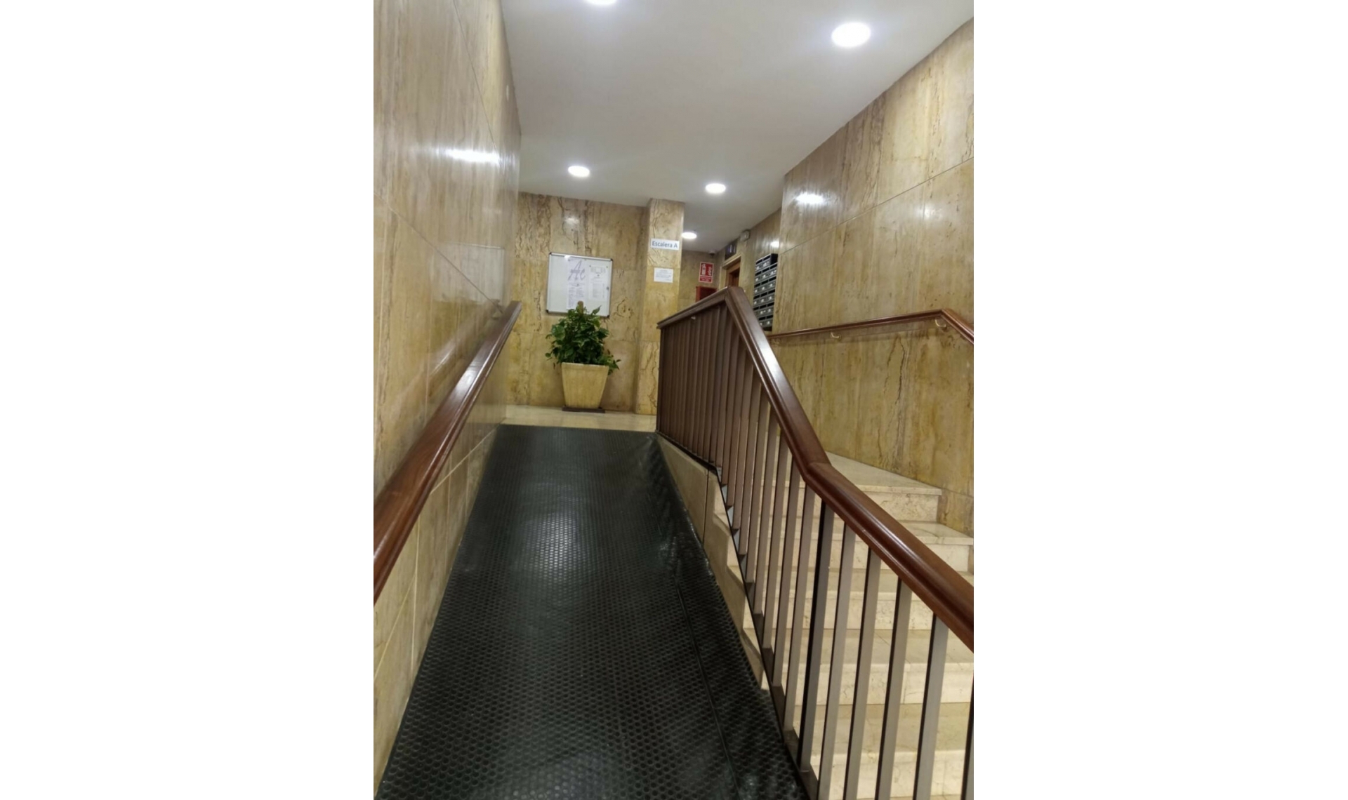 Resale - Apartment -
Málaga