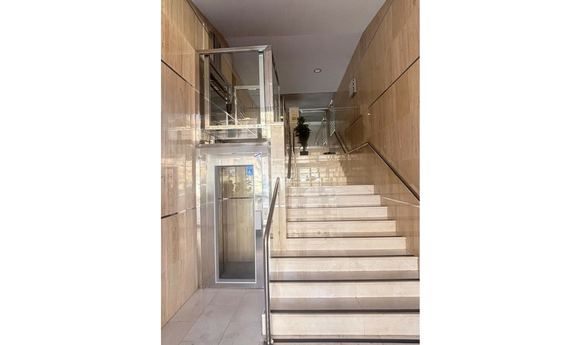 Resale - Apartment -
Málaga