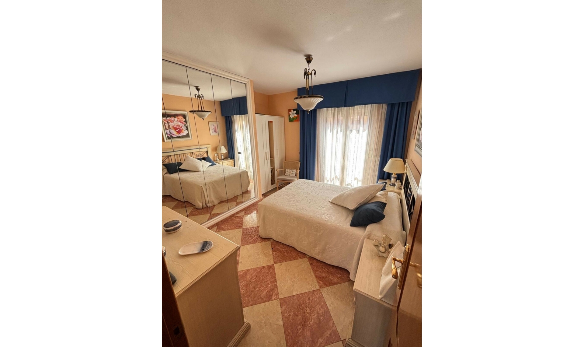 Resale - Apartment -
Málaga