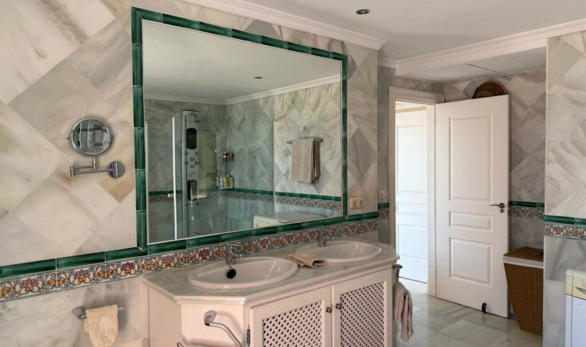 Resale - Apartment -
Málaga