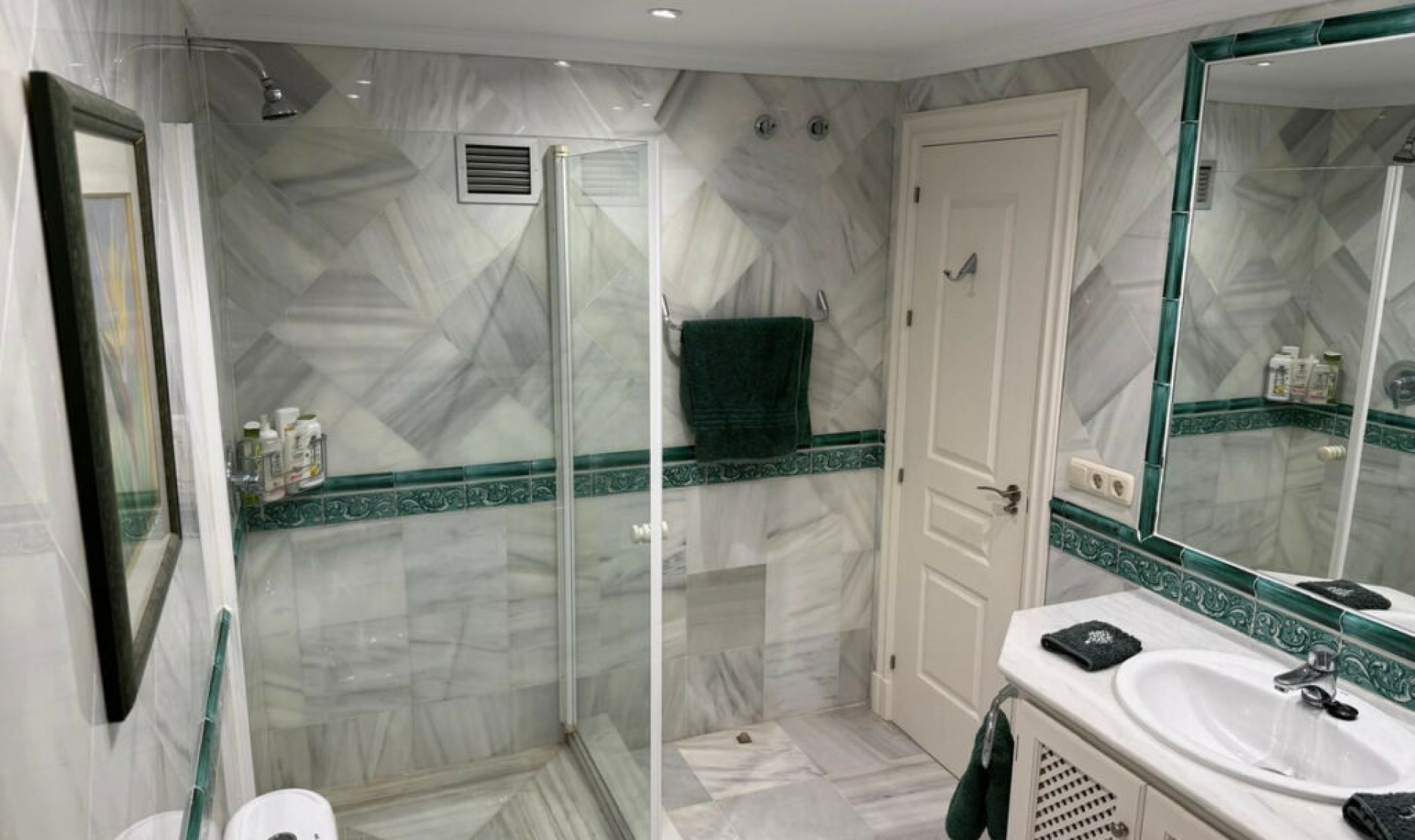 Resale - Apartment -
Málaga