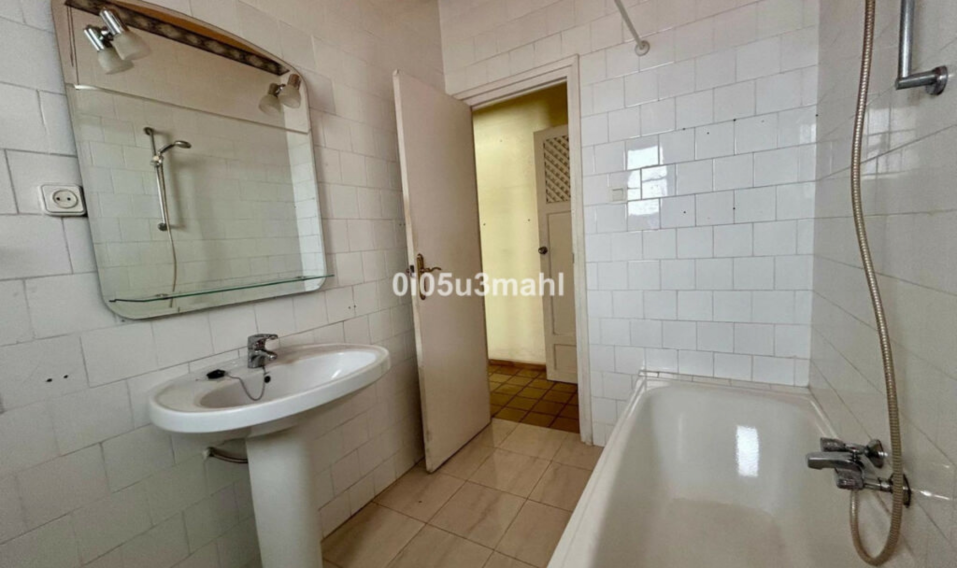 Resale - Apartment -
Málaga