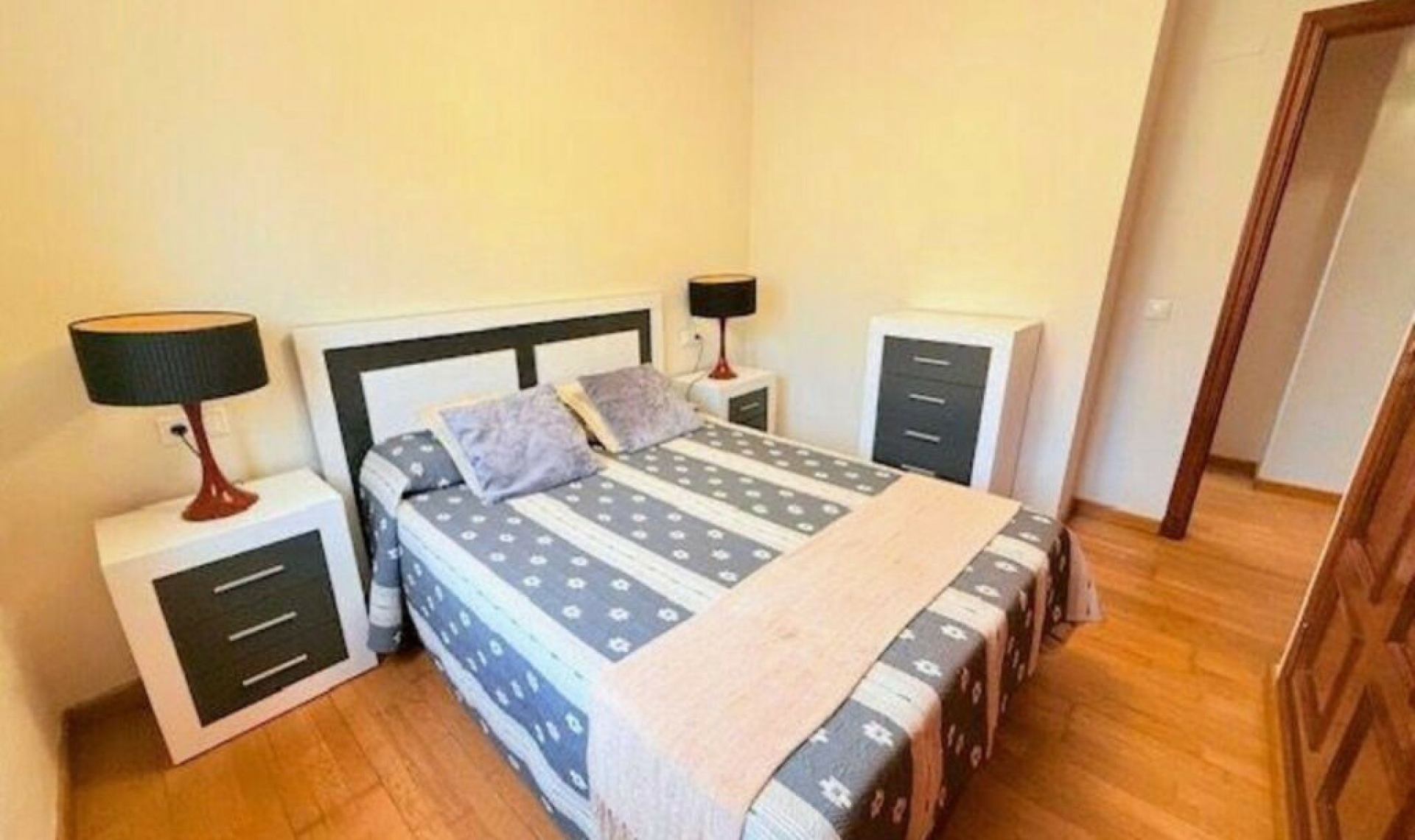 Resale - Apartment -
Málaga