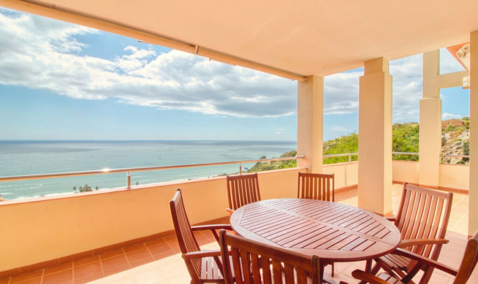 Resale - Apartment -
Manilva