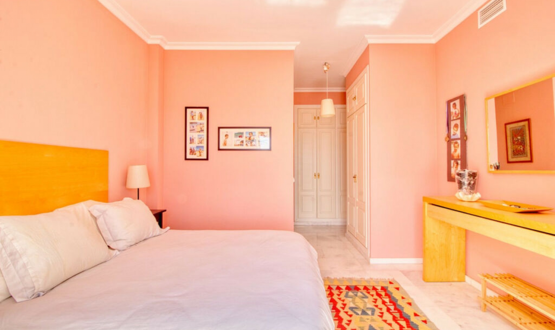 Resale - Apartment -
Manilva