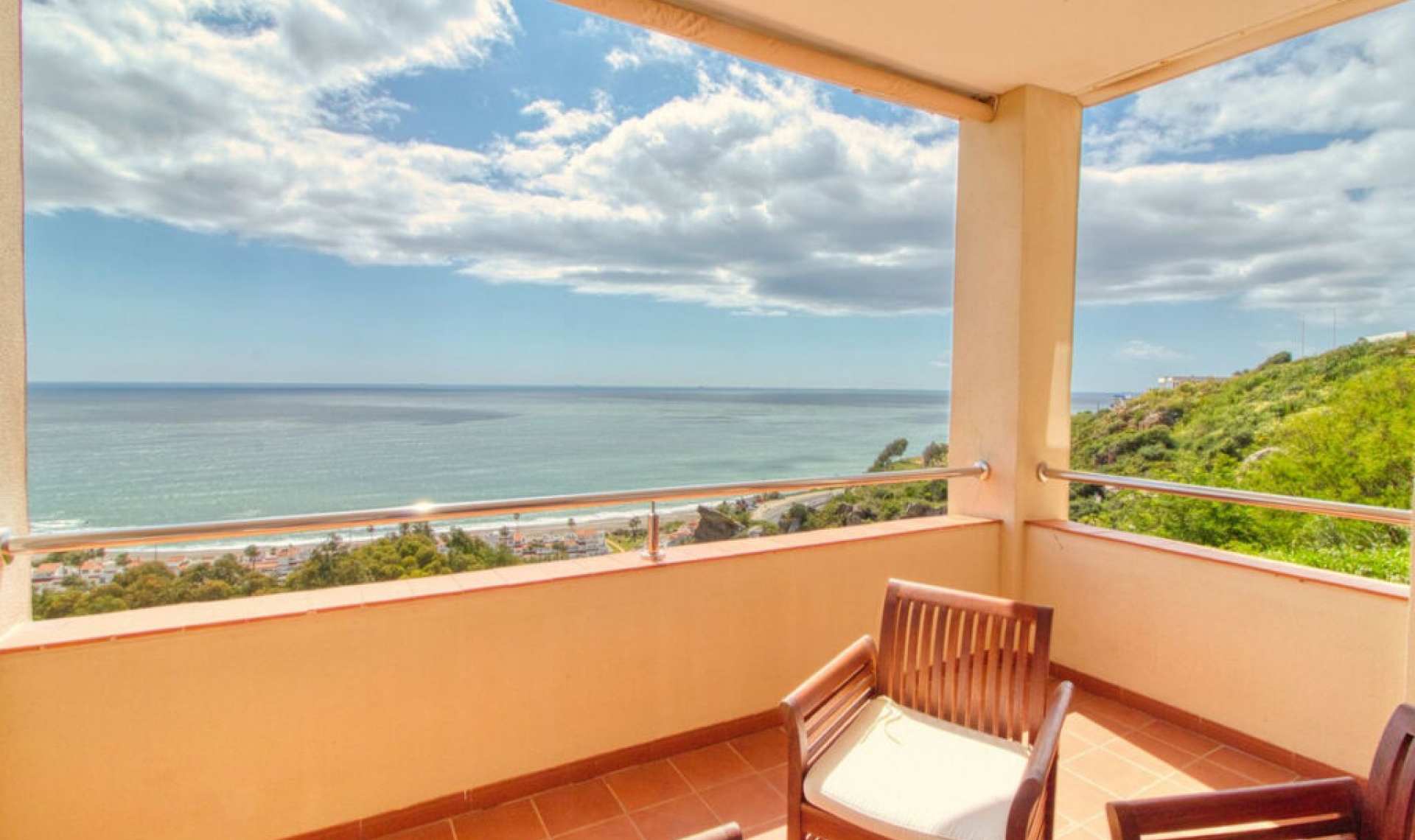 Resale - Apartment -
Manilva