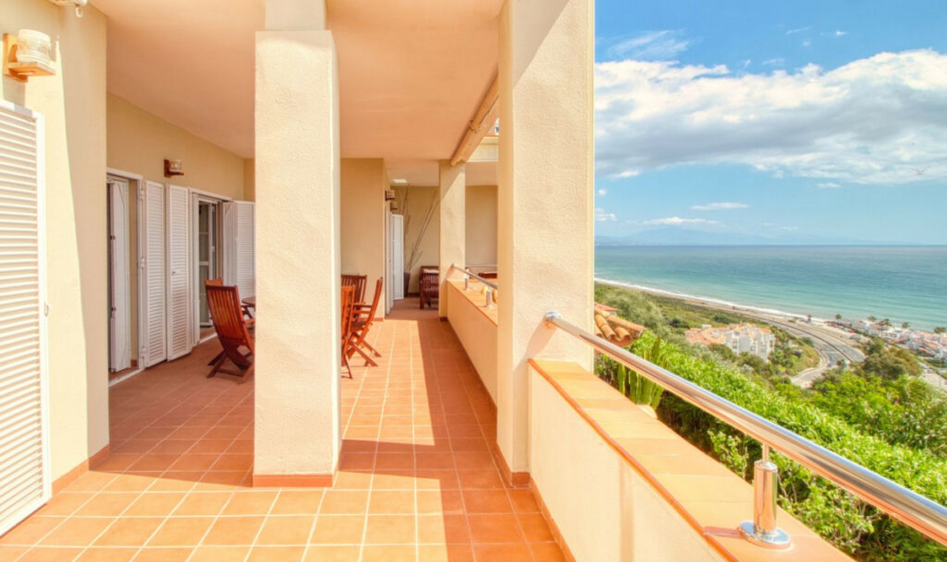 Resale - Apartment -
Manilva