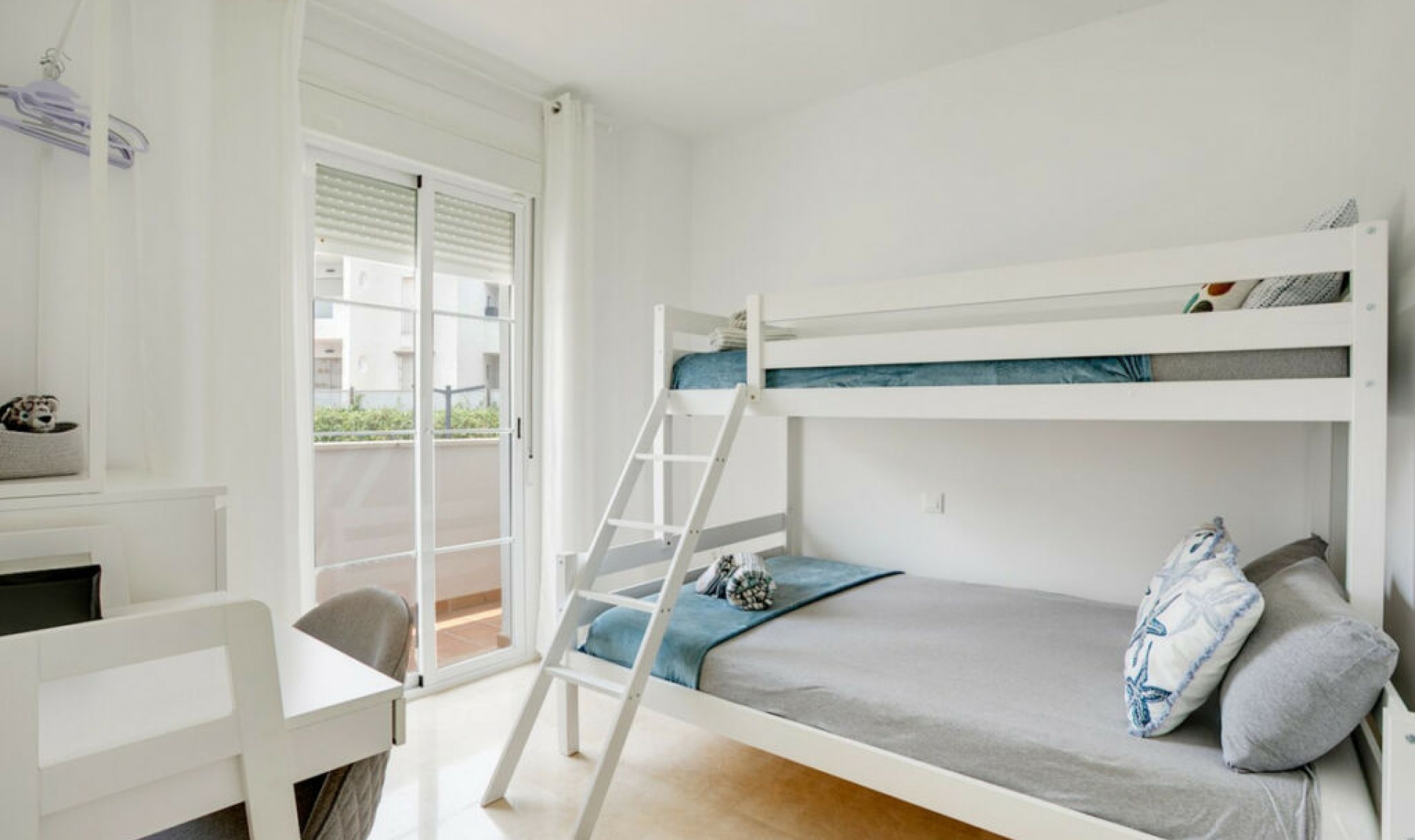 Resale - Apartment -
Manilva