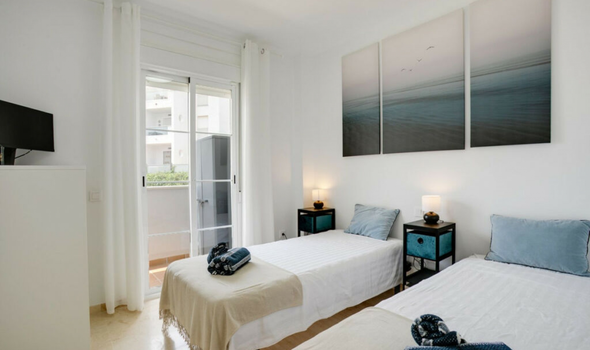 Resale - Apartment -
Manilva