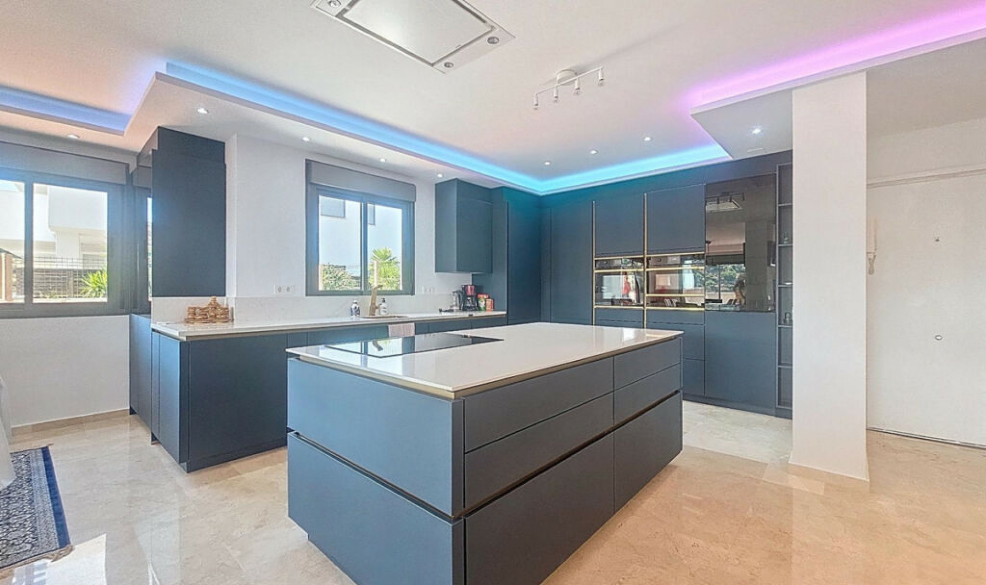 Resale - Apartment -
Manilva