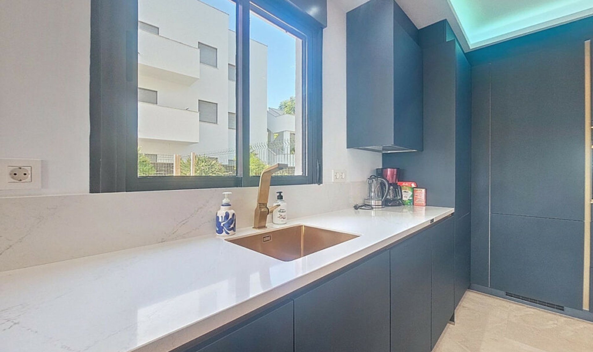 Resale - Apartment -
Manilva