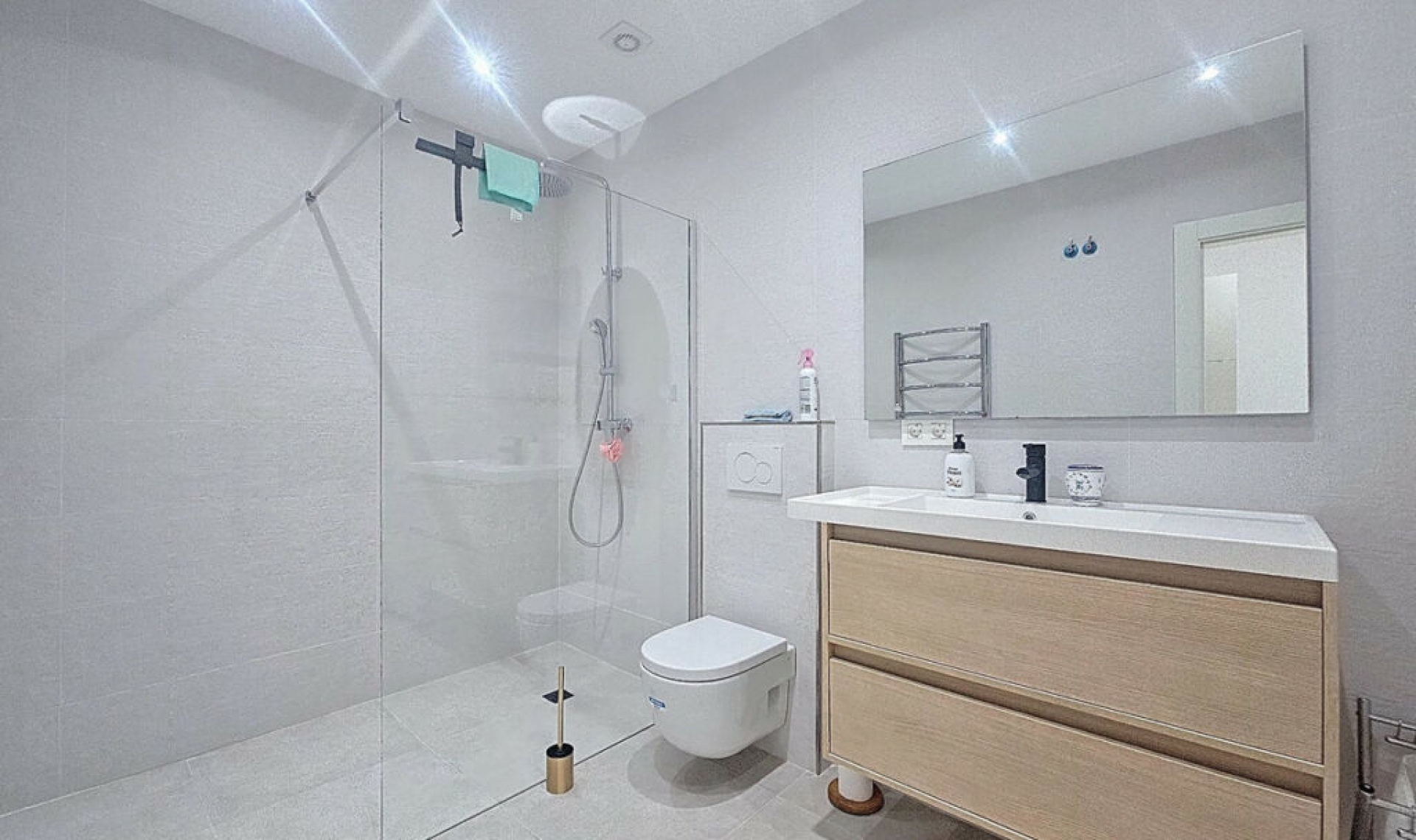 Resale - Apartment -
Manilva