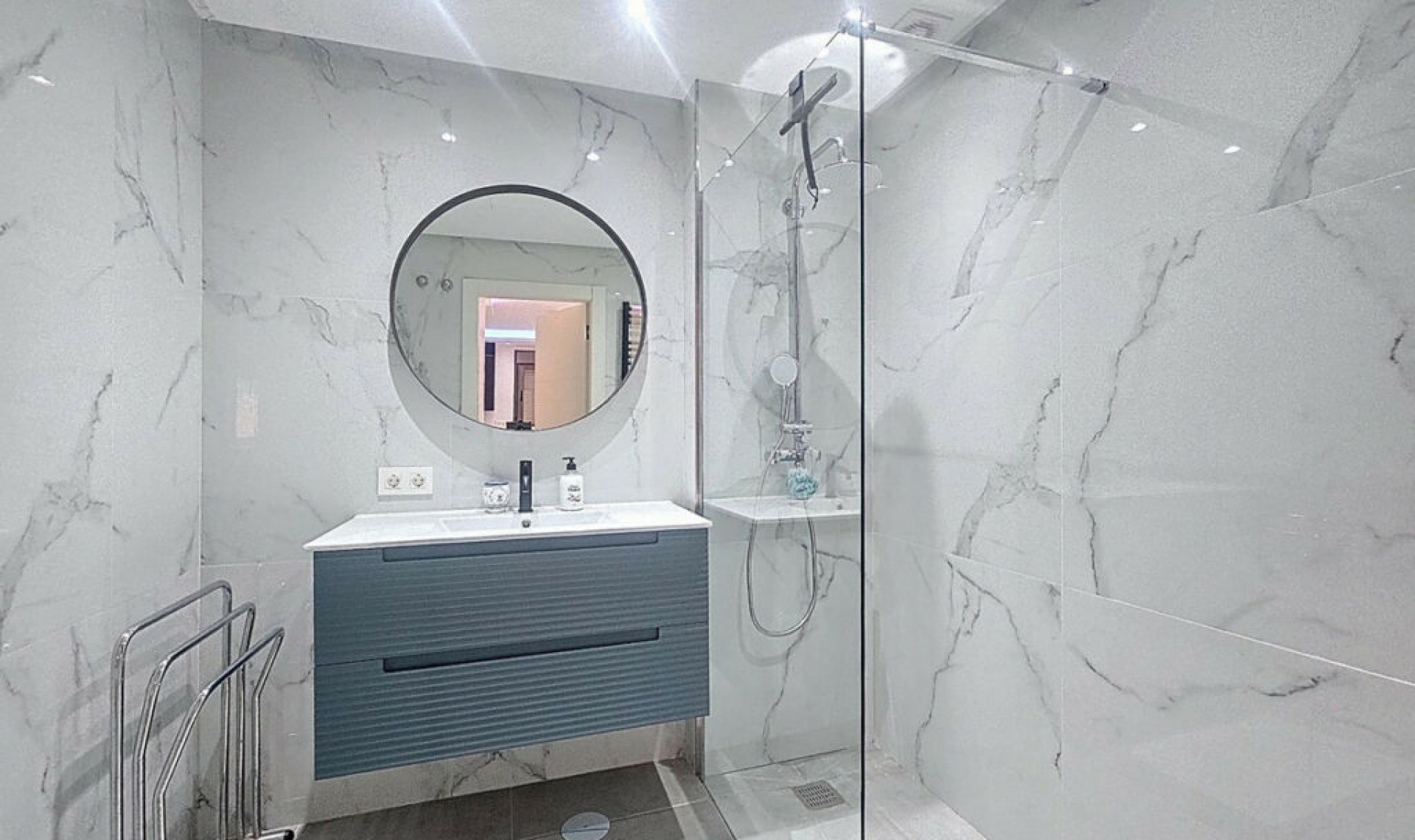 Resale - Apartment -
Manilva