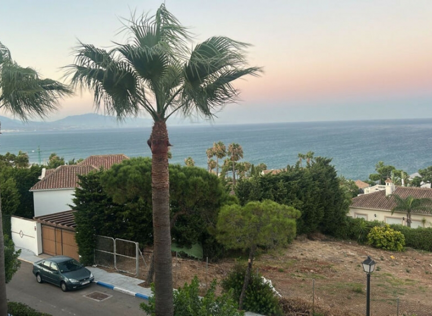 Resale - Apartment -
Manilva