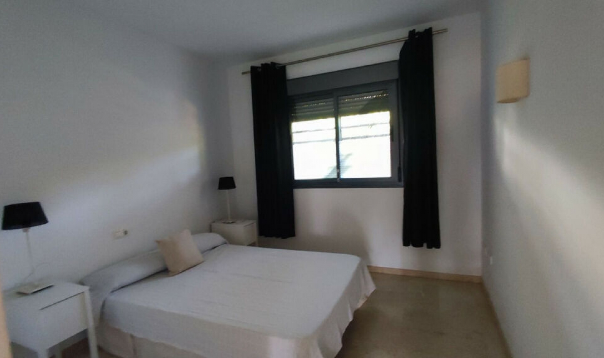 Resale - Apartment -
Manilva