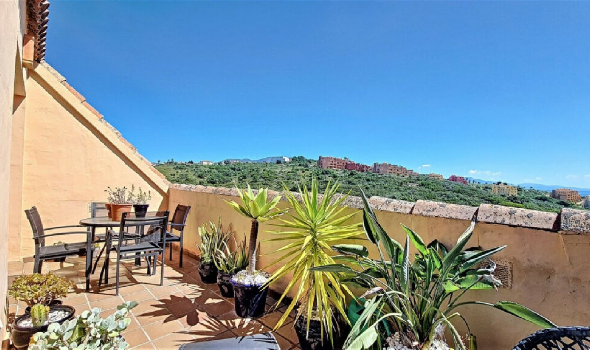 Resale - Apartment -
Manilva