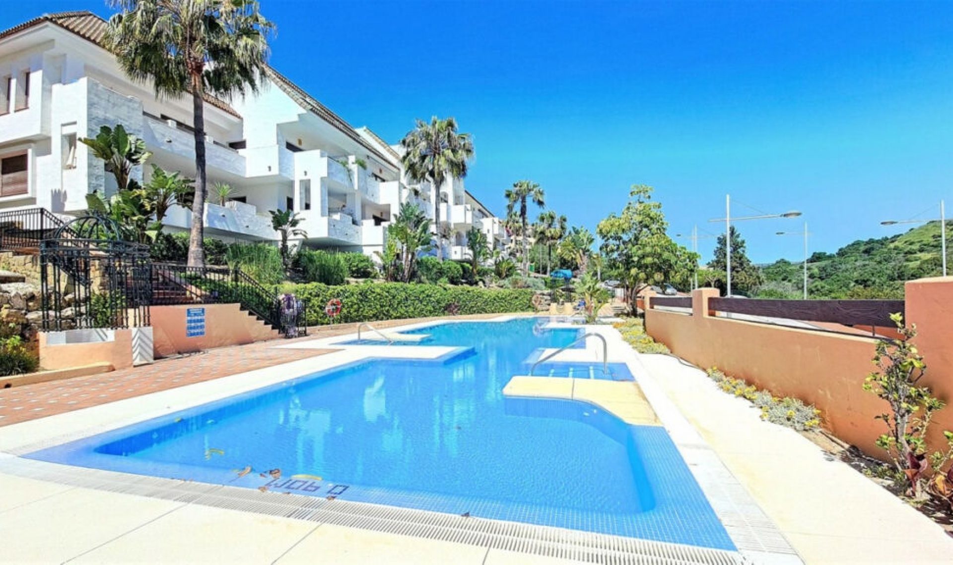 Resale - Apartment -
Manilva