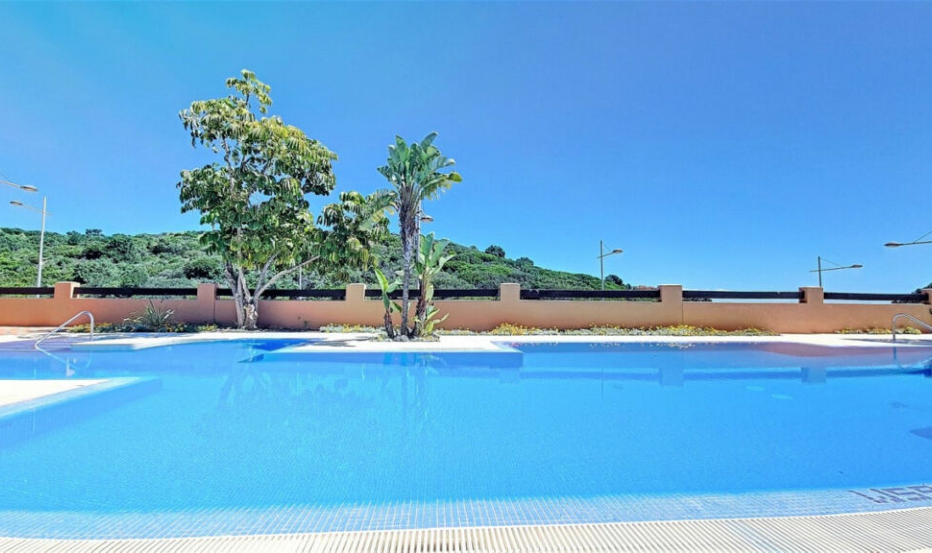 Resale - Apartment -
Manilva