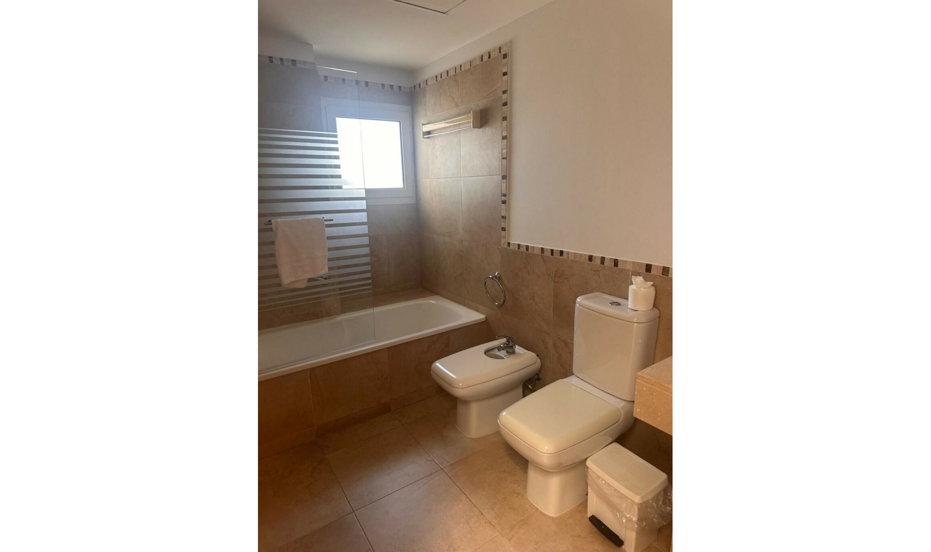 Resale - Apartment -
Manilva