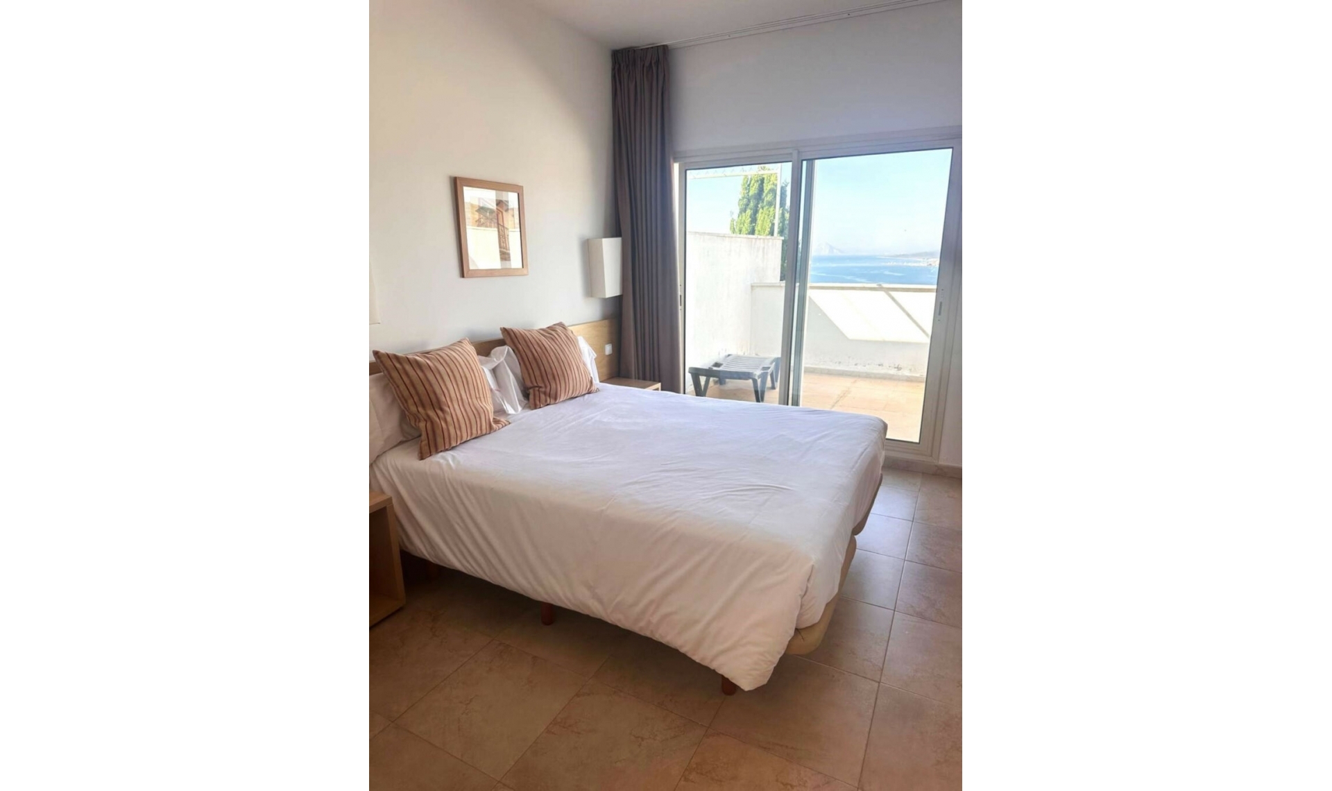 Resale - Apartment -
Manilva