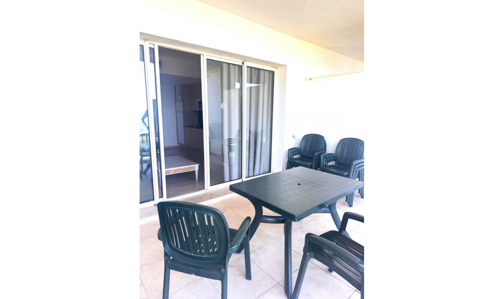 Resale - Apartment -
Manilva