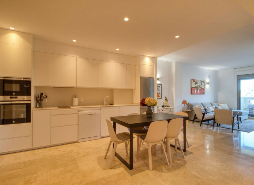 Resale - Apartment -
Manilva