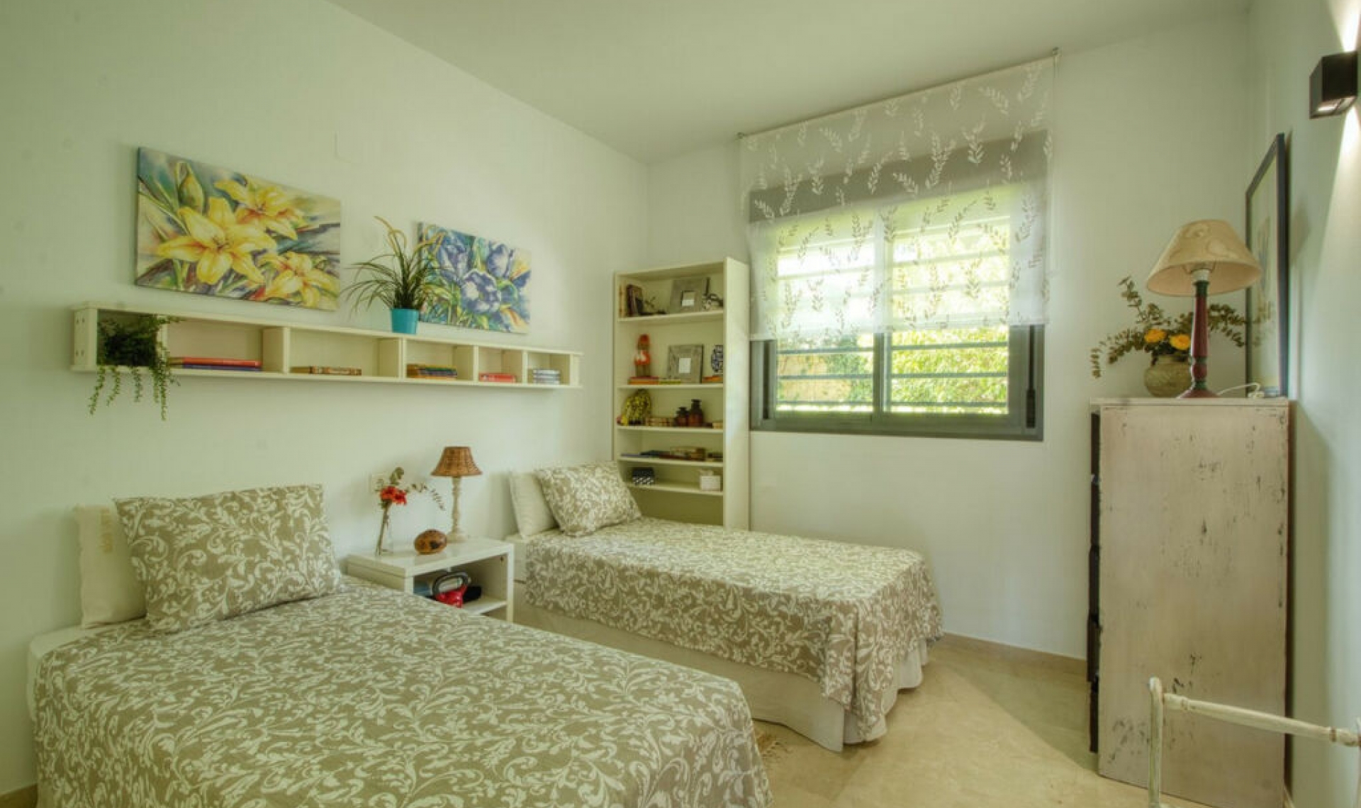 Resale - Apartment -
Manilva